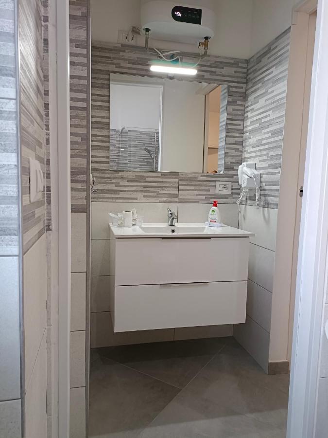 Orchidea Home Бусто-Арсизио Экстерьер фото
